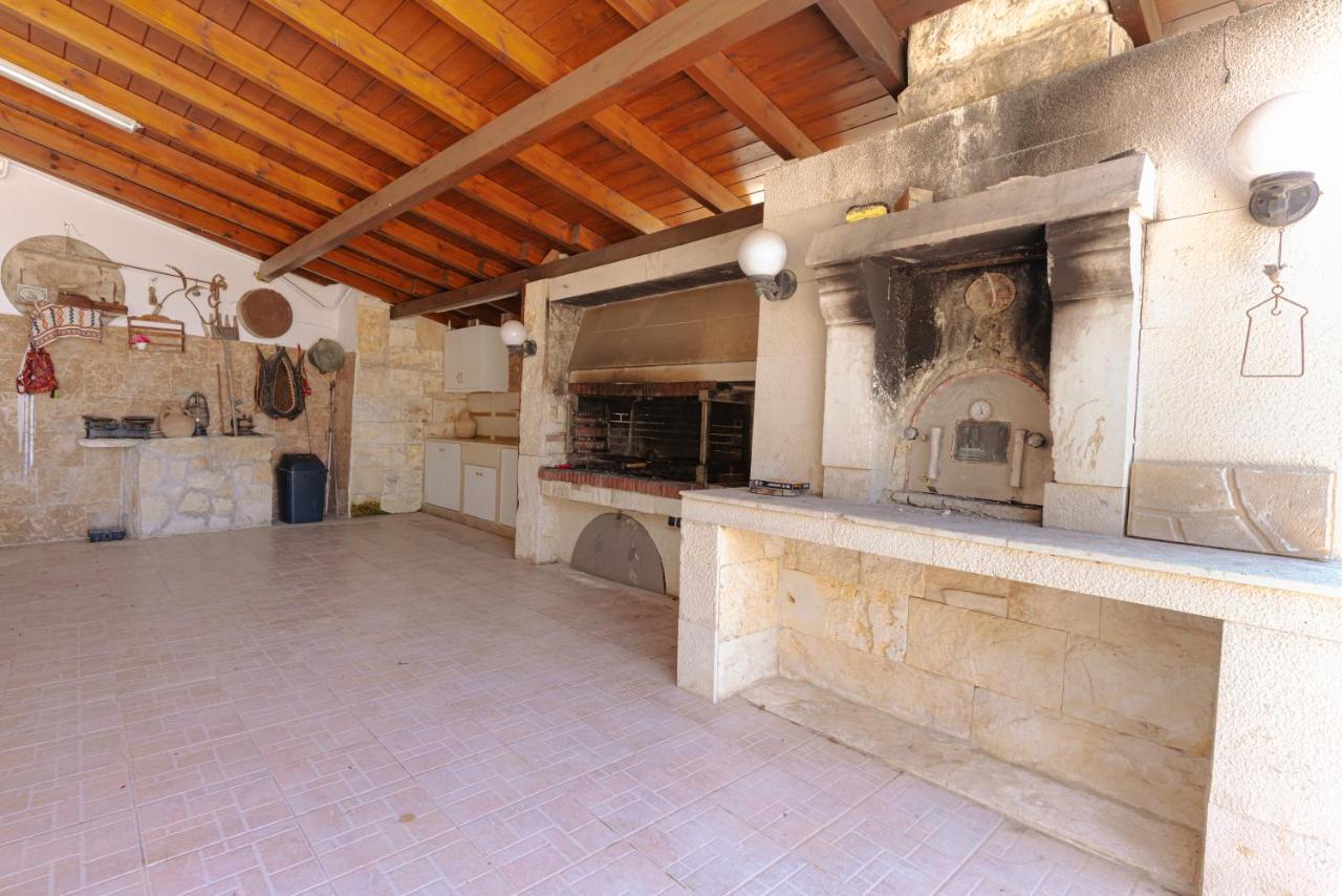 Blue Sky Villa In Crete Epano Vathia Exterior foto